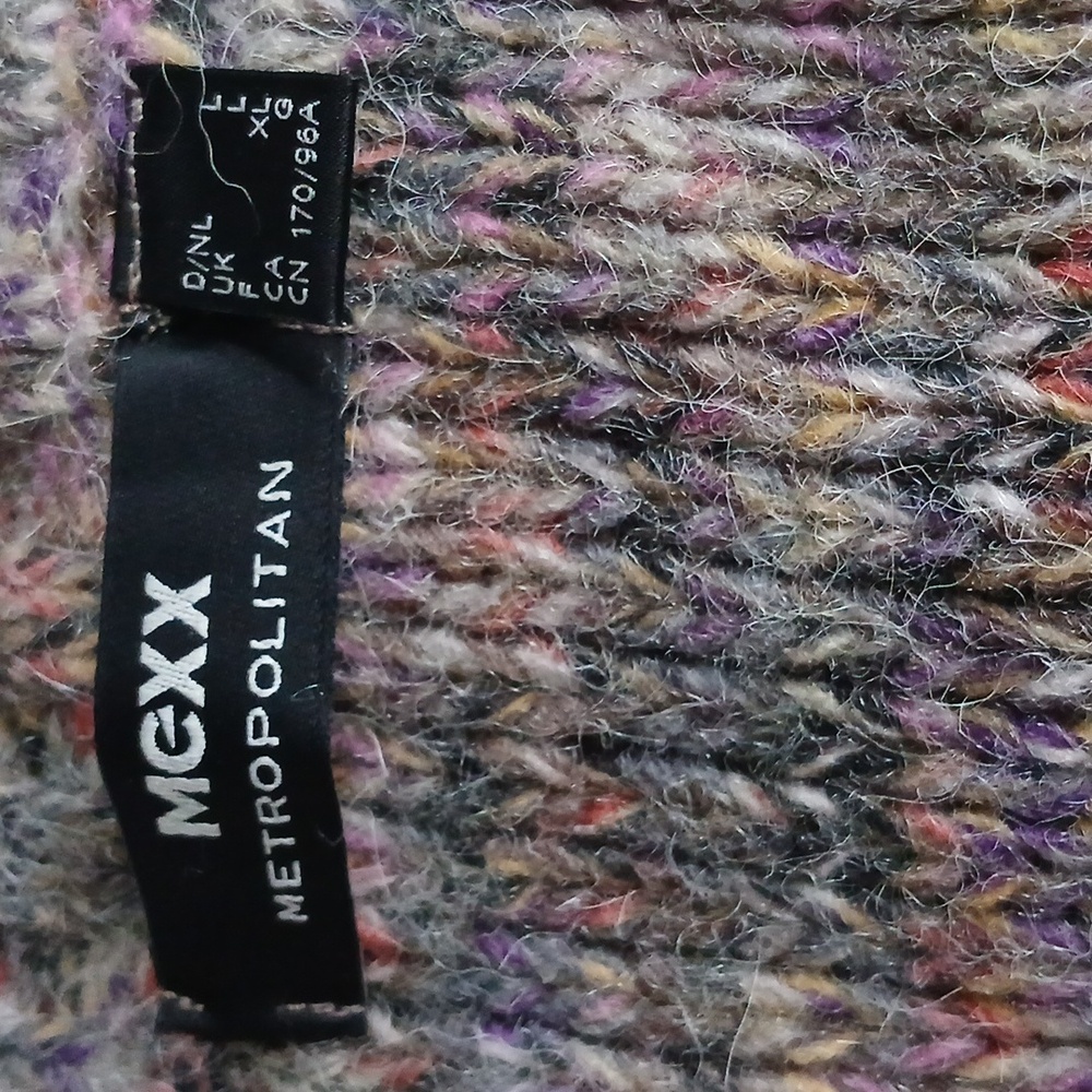 Mexx Sweater- Size medium - Picture 2 of 10